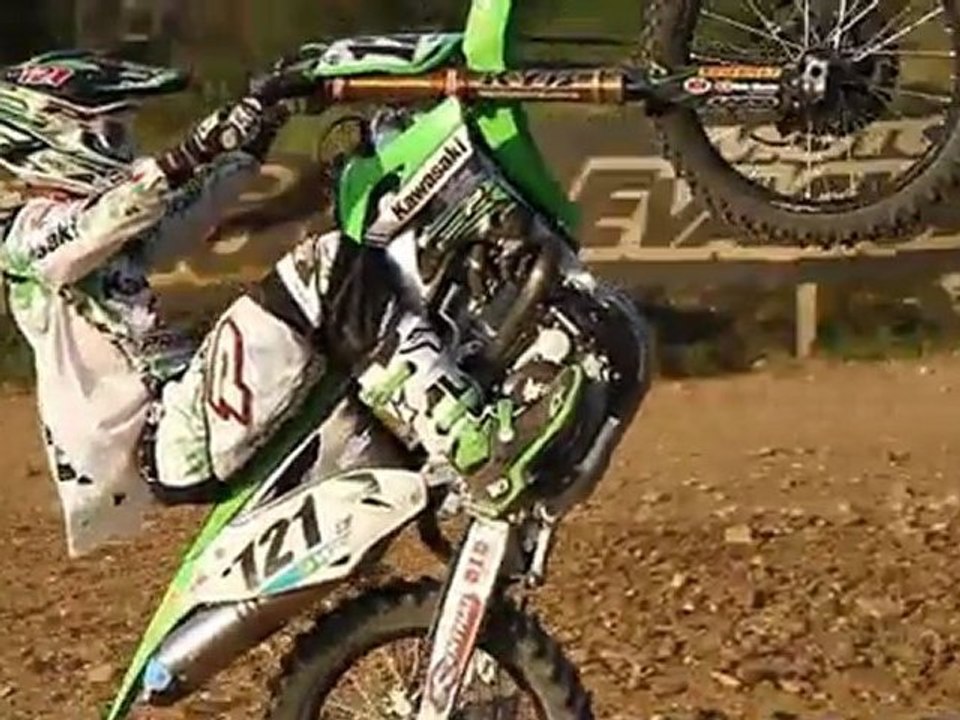 MOTOCROSS - Les exercices fun avec le Champion de France Xavier Boog