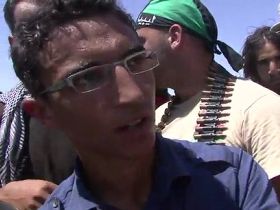 Fighters close in on Kadhafi hometown Sirte