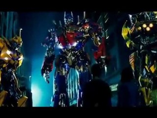 Transformers Hall of Fame - Michael Bay - Featurette Transformers Hall of Fame - Michael Bay (Anglais)