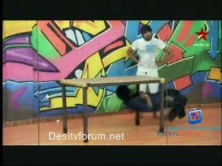 Just Dance [Taiyaari Jeet Ki]- 11th September 2011 Video pt1