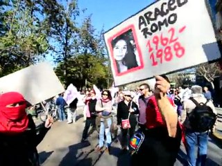 Chile marchó a 38 años de golpe contra Allende