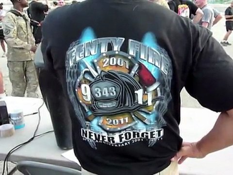 Tropas estadounidenses en Afganistán rinden tributo a víctimas