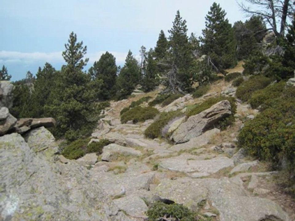 Refuge du Pla Guillem depuis le refuge de Marialles