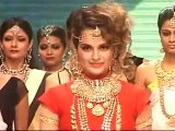 INDIA INTERNATIONAL JEWELLERY WEEK Fashion Show