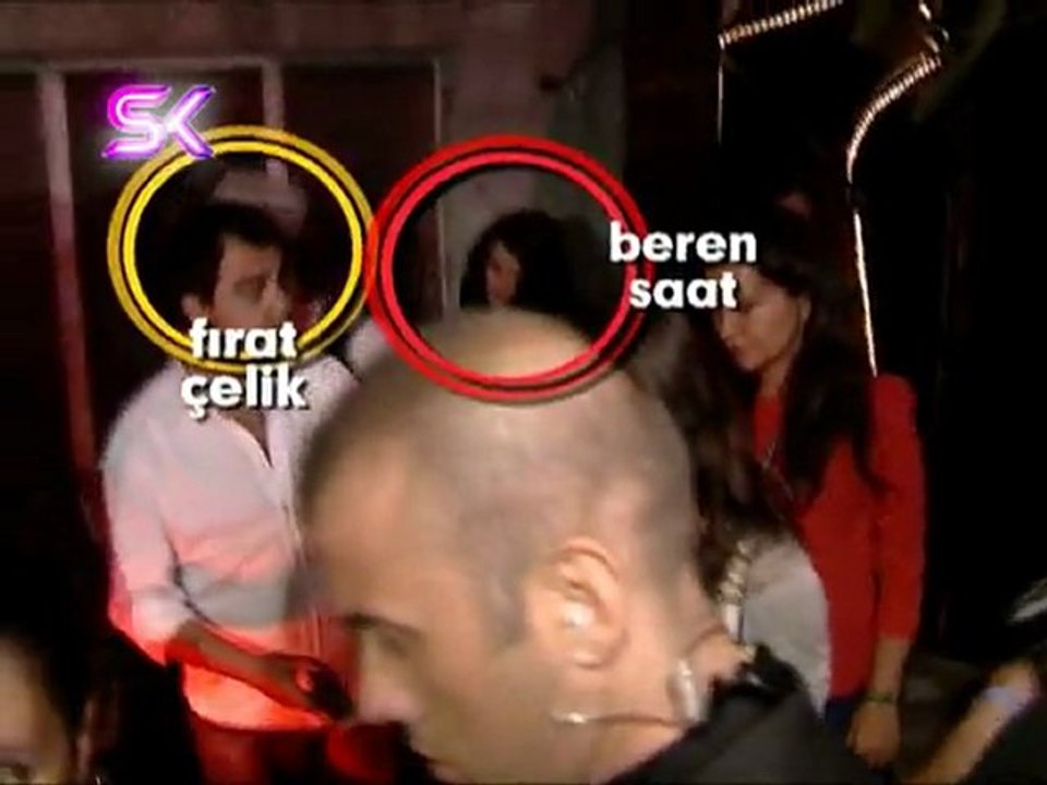 BEREN SAAT, FIRAT ÇELİK'LE Mİ BERABER?