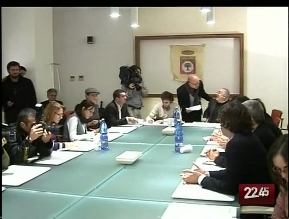 TG 09.11.09 La Puglia dice no alla privatizzazione dell'acqua