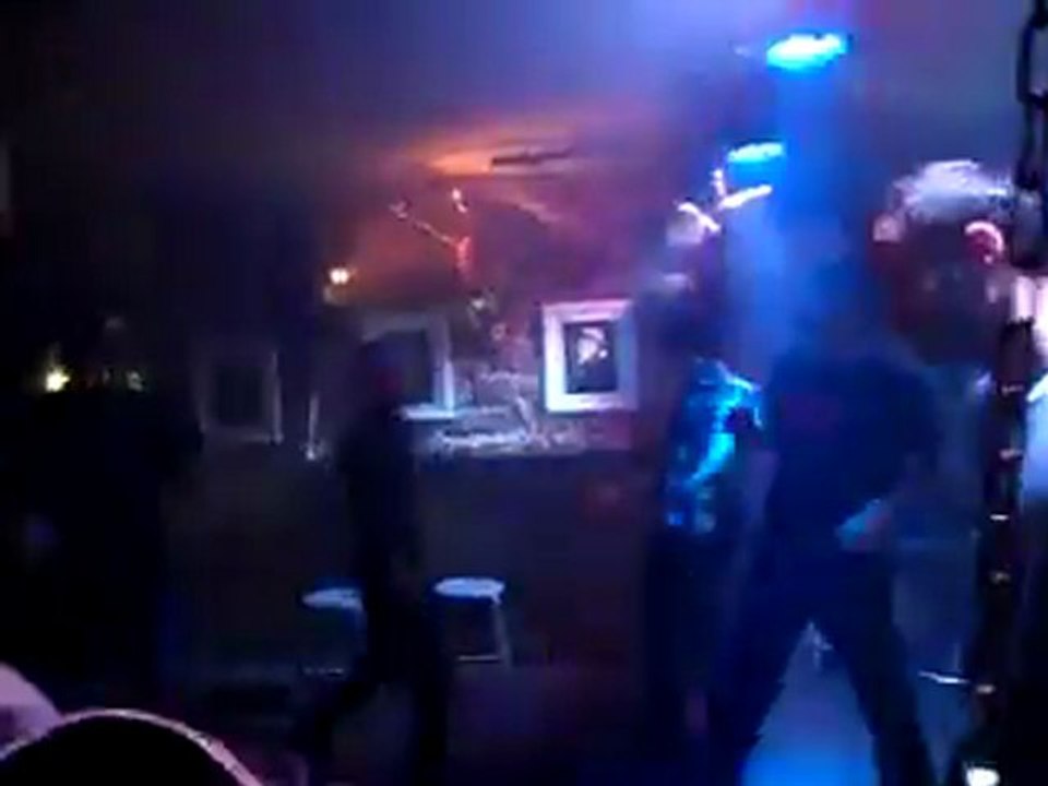 Extrait de set de soirée DjSiouxBoy 10 septembre 2011 à la Cantada ll (3)