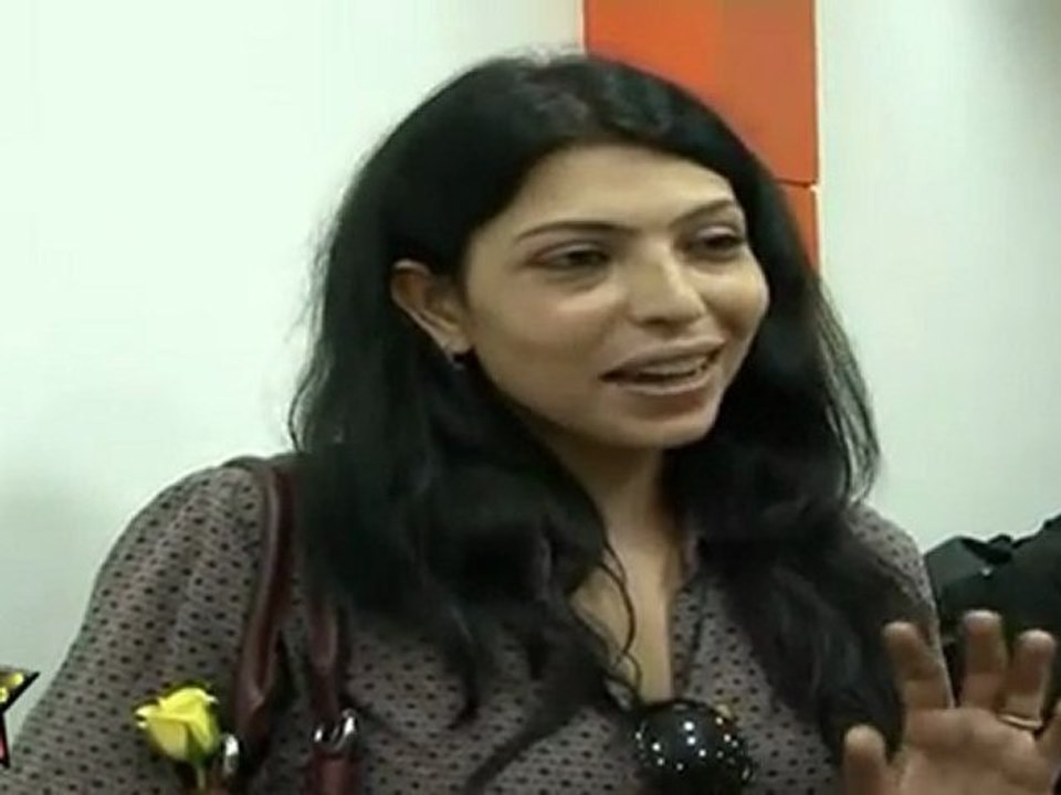 Very Hot & Sexy Shilpa Shukla At Music Release Of "Bhindi Baazaar"