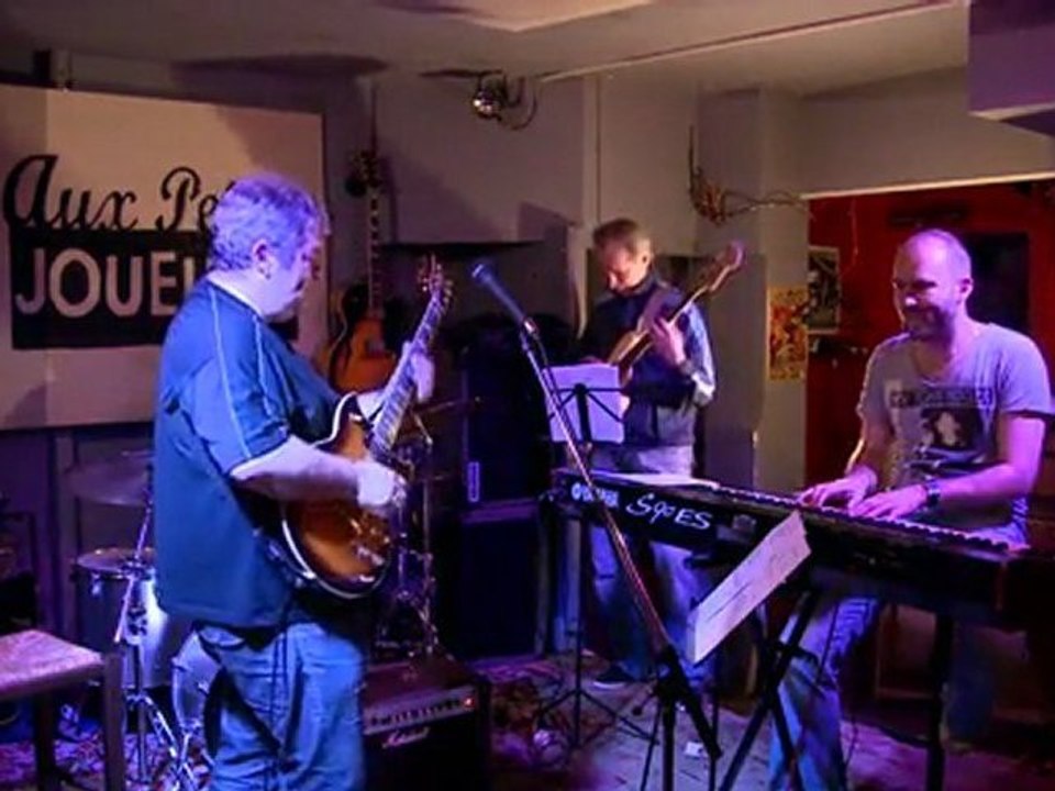 Jimi Drouillard en Juillet, Aux Petits Joueurs