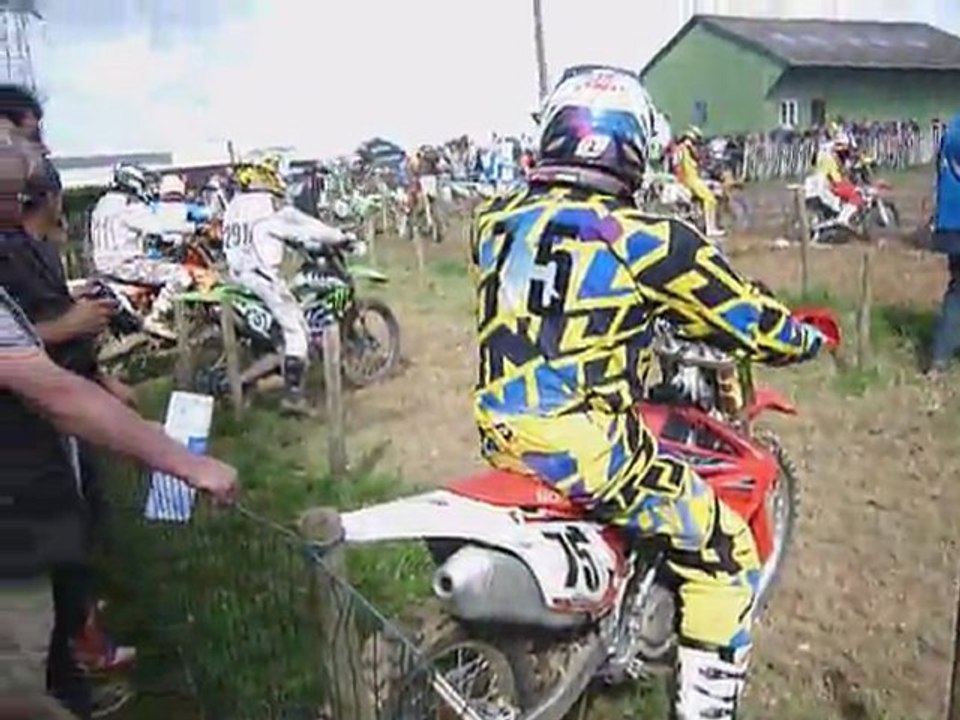 MOTOCROSS EDERN  2011 DEPART 2EME MANCHE MX1