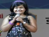 Little Comedian Saloni Daini Enacting Hema Malini & Jitendra At Dadasaheb Phalke Award 2011