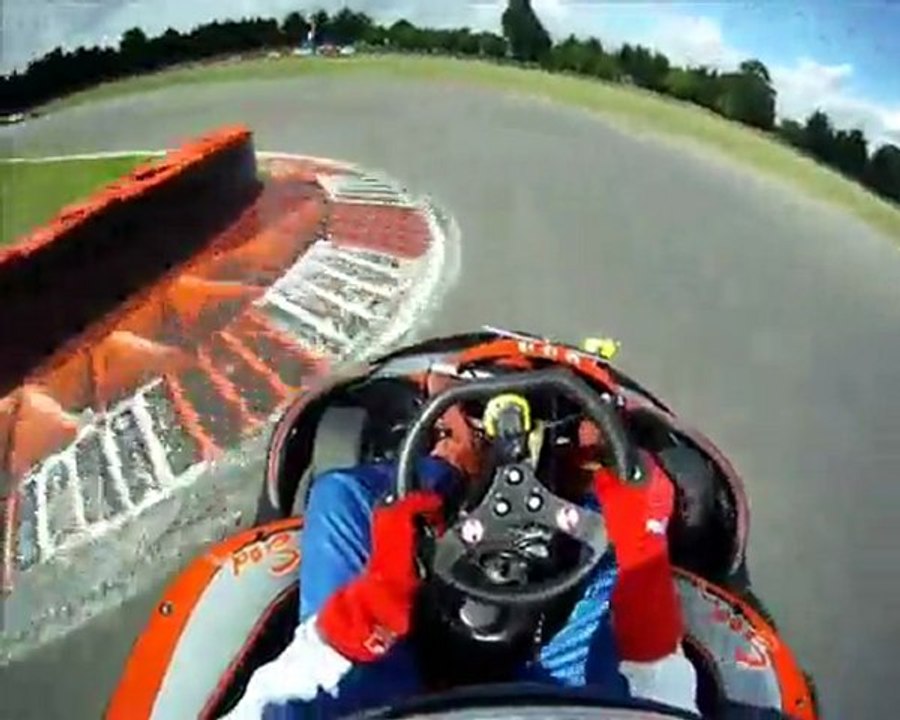 Course de karting 6H TCE 2011 "ème Edition - Bande-annonce