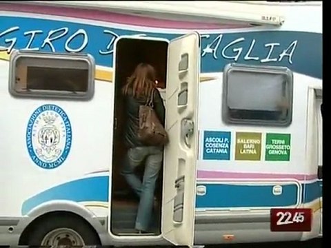 TG 11.03.10 L'iniziativa Giro di... taglia ha fatto tappa a Bari