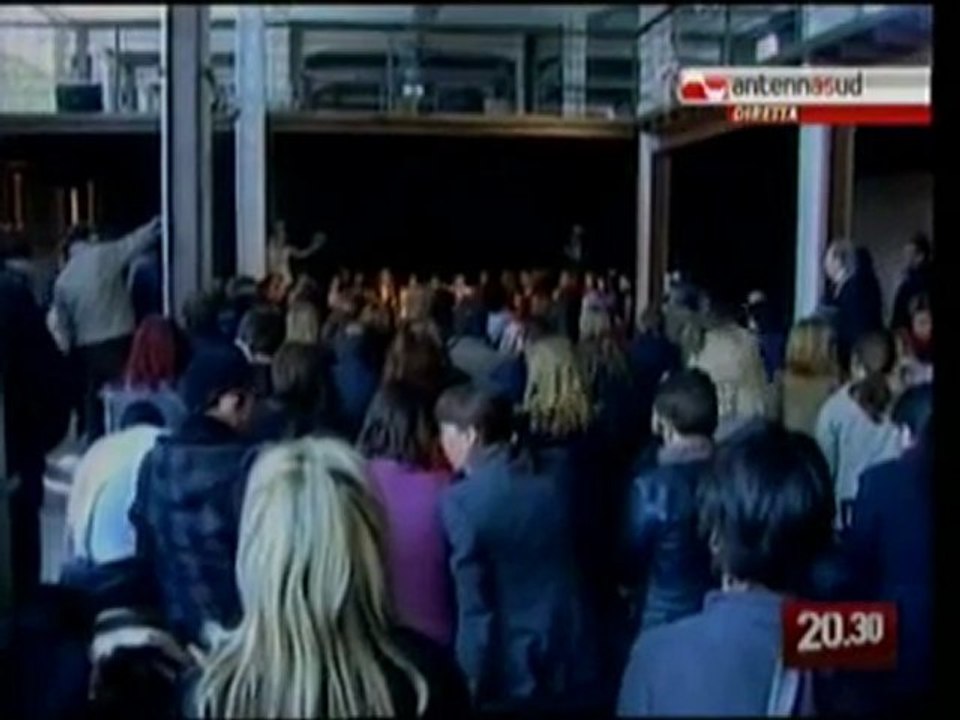 TG 18.03.10 "Tutti pazzi per amore 2", dal 21 marzo Solfrizzi torna su Rai Uno