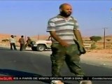 Civiles libios huyen de Beni Walid y Sirte