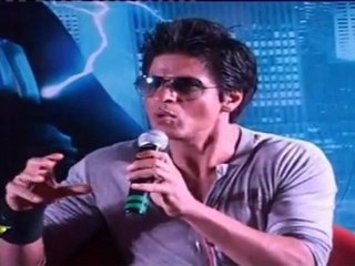 Shahruk Khan Gives A Smart & Witty Answer When Asked About Salmaan Khan