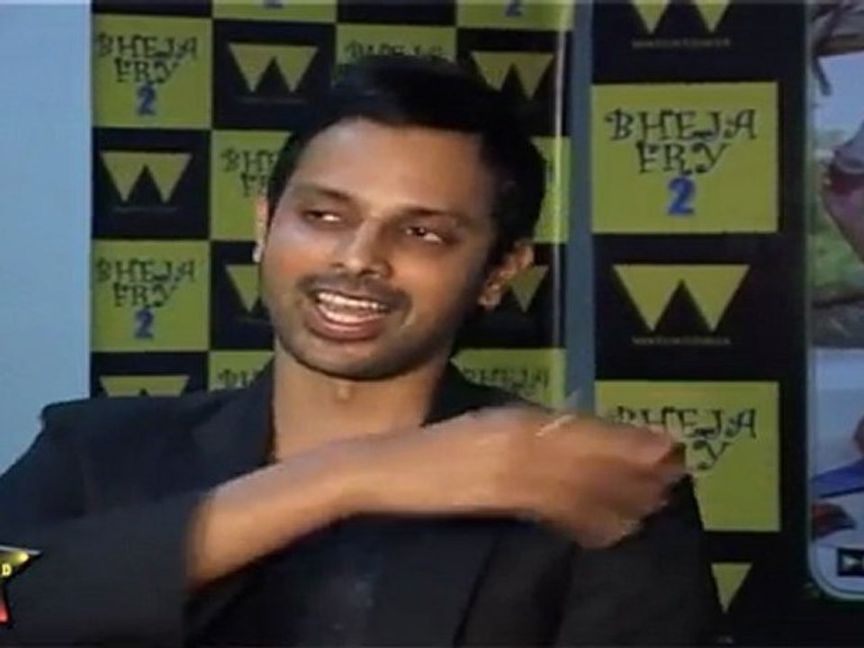 Minissha Lamba Sings In Her Sexy Voice At "Bheja Fry 2" Movies Promotional Launch