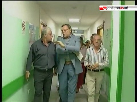 TG 09.08.10 Il sindaco di Massafra contro la Regione: L'ospedale non si tocca