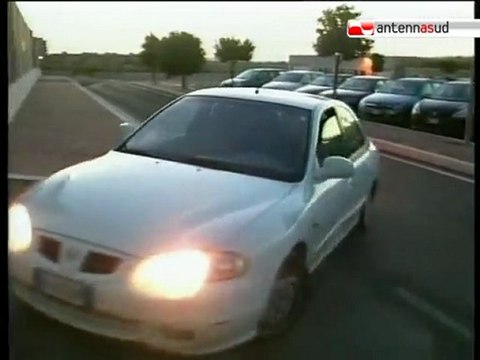 TG 28.09.10 Usura e riciclaggio, 16 arresti a Taranto