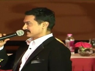 Aamir khan at the moment of Success Party of " Delhi Belly "