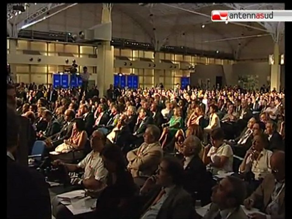 TG 10.09.11 Fdl: Vendola e Fitto insieme per vincere la crisi