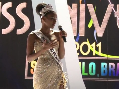 Angolan beauty wins Miss Universe crown