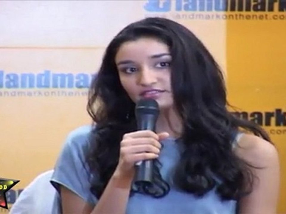 Watch Hot  Pretty Babe