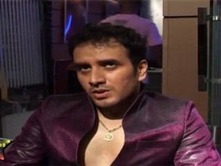 Shailendra At 'Mumbai Chi Porgi' Making