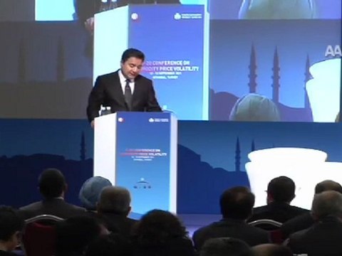 Babacan soruları yanıtladı