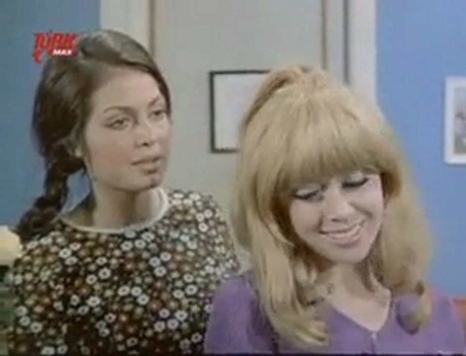 Ağlayan Melek -4-  Türkan Soray - Ekrem Bora - Tanju Gürsü