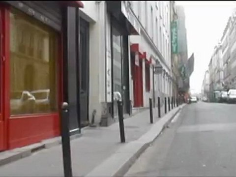 L'adresse et l'agence Macluhan's (Agence conseil en communication interactive) en vidéo