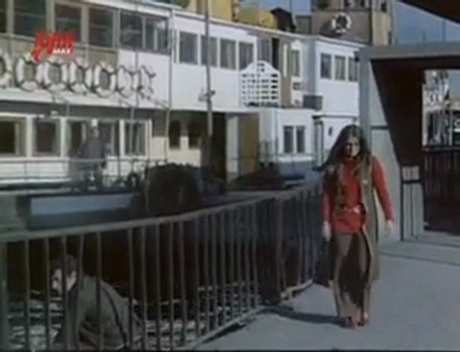 Ağlayan Melek -7-  Türkan Soray - Ekrem Bora - Tanju Gürsü