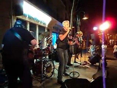 Les GRACELANDERS ROCK N ROLL IS KING (extrait) CONCERT du Ven. 26 Aout 2011 PLACE DU FRANCE, CERET P.O.