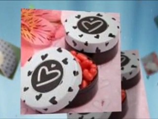 Our approach is fairly simple, find the best wedding favours available and then supply them with the best service we possibly can