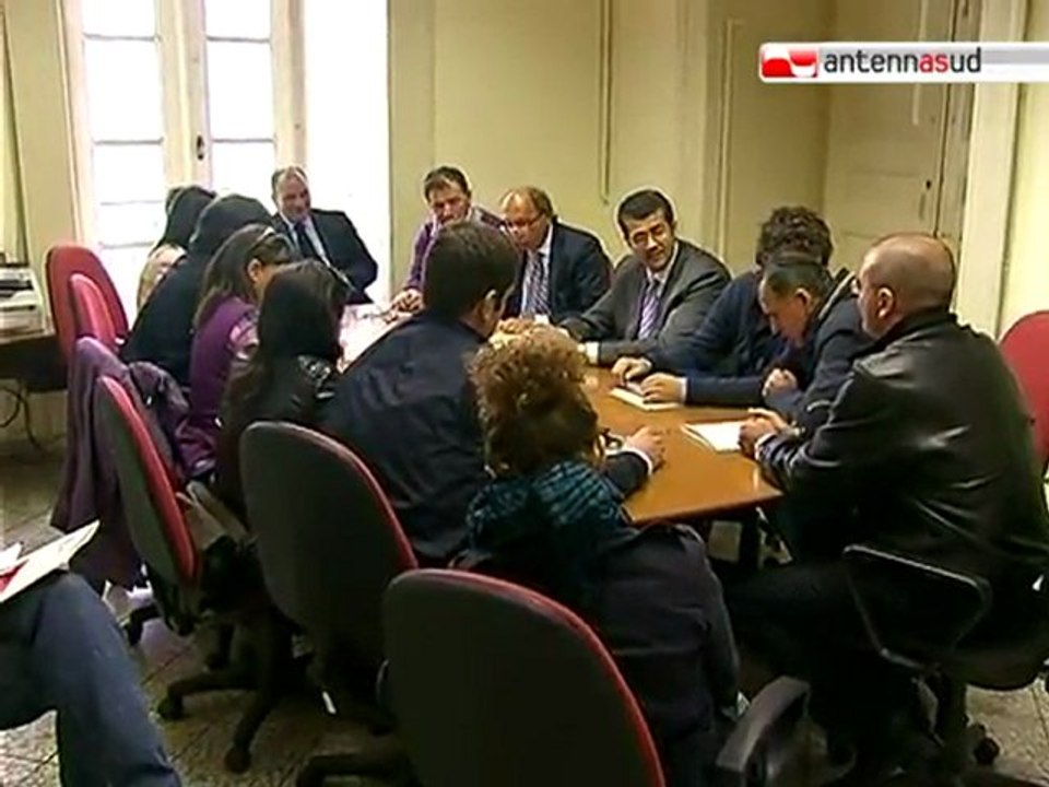 TG 13.10.10 Comune di Bari, l'opposizione: "Uno schiaffo alla democrazia"