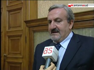 TG 14.10.10 Fondazione Petruzzelli, scoppia il caos sul nome di Altieri