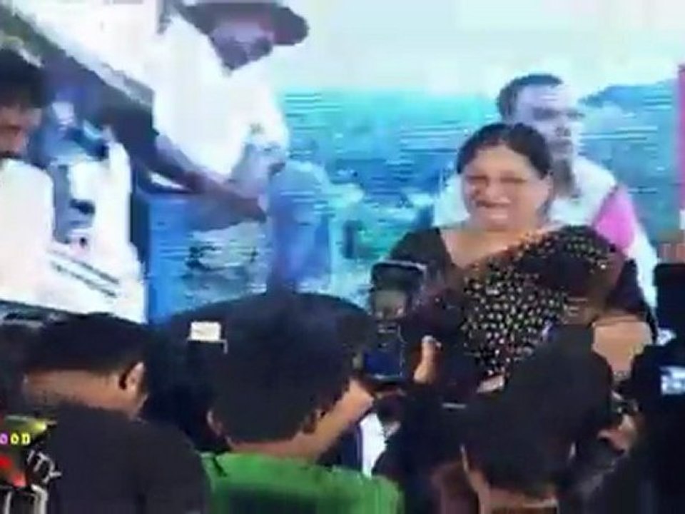 Amitabh Bachchan & Vidhu Vinod Chopra At Books Launch