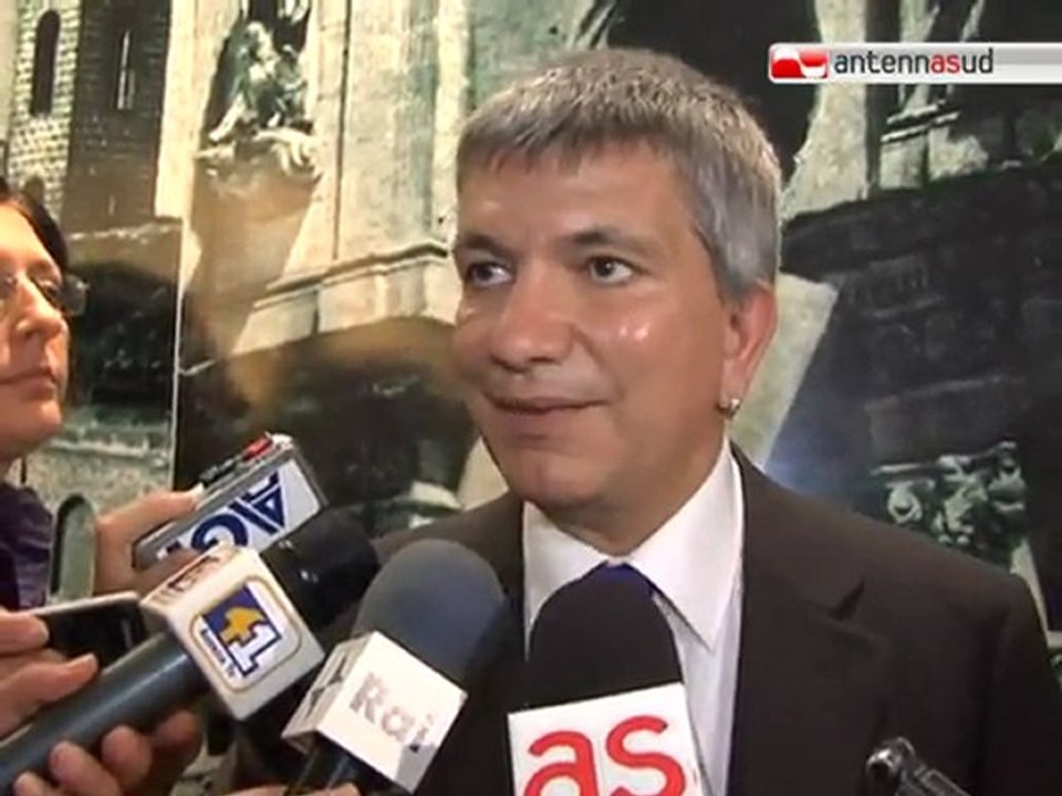 TG 07.06.11 Vendola: pace fatta con Bersani, ma le primarie non si toccano