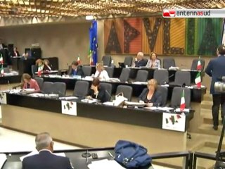 Скачать видео: TG 15.06.11 Consulta: alla Regione Puglia i consiglieri devono restare 70