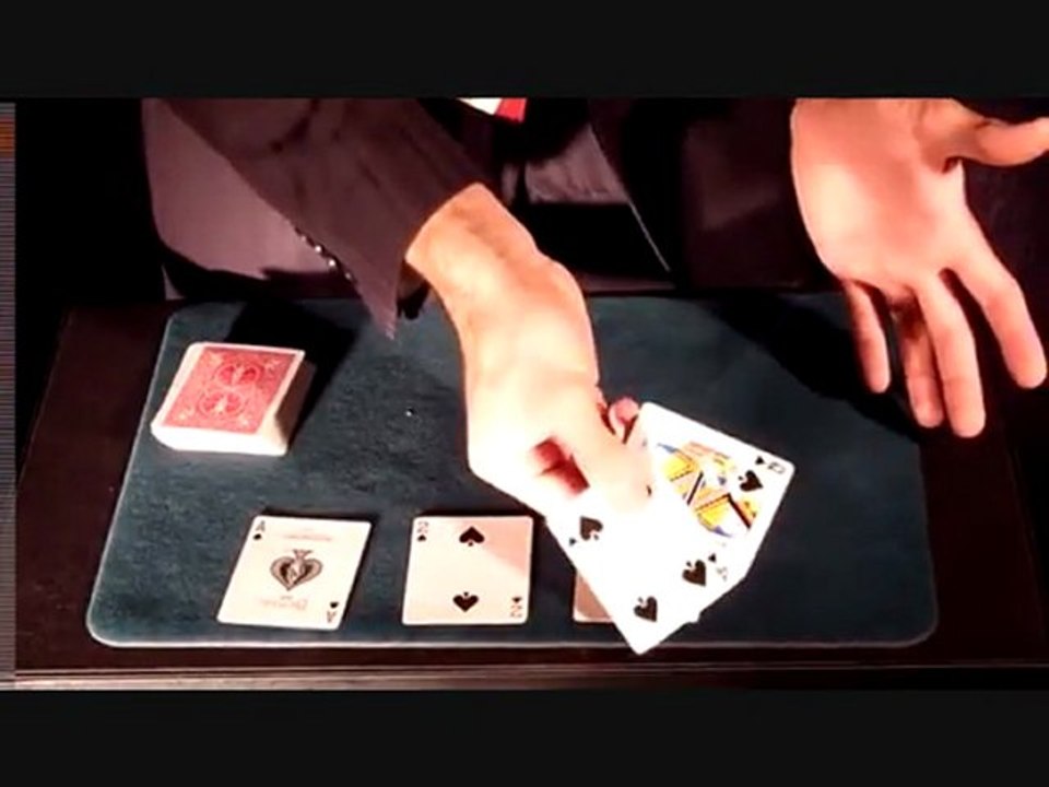 Tour de magie + explication - Episode 3 - www.magicien-toulouse.com