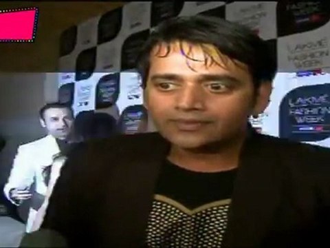 Shabana Aazmi At Lakme Fashion Week 2011