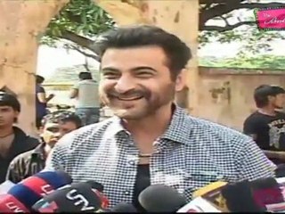 Sanjay Kapoor Speaks About His Role & Mahima Choudhry