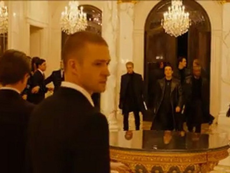Time Out Bande Annonce