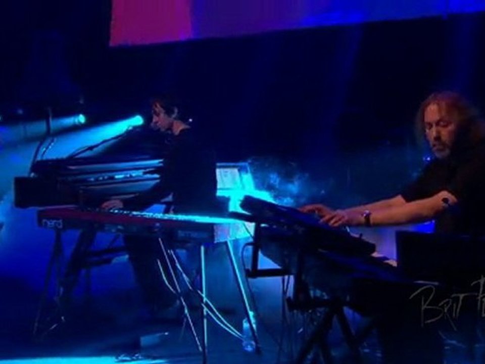 "Echoes Part 2" performed by Brit Floyd - the Pink Floyd tribute show