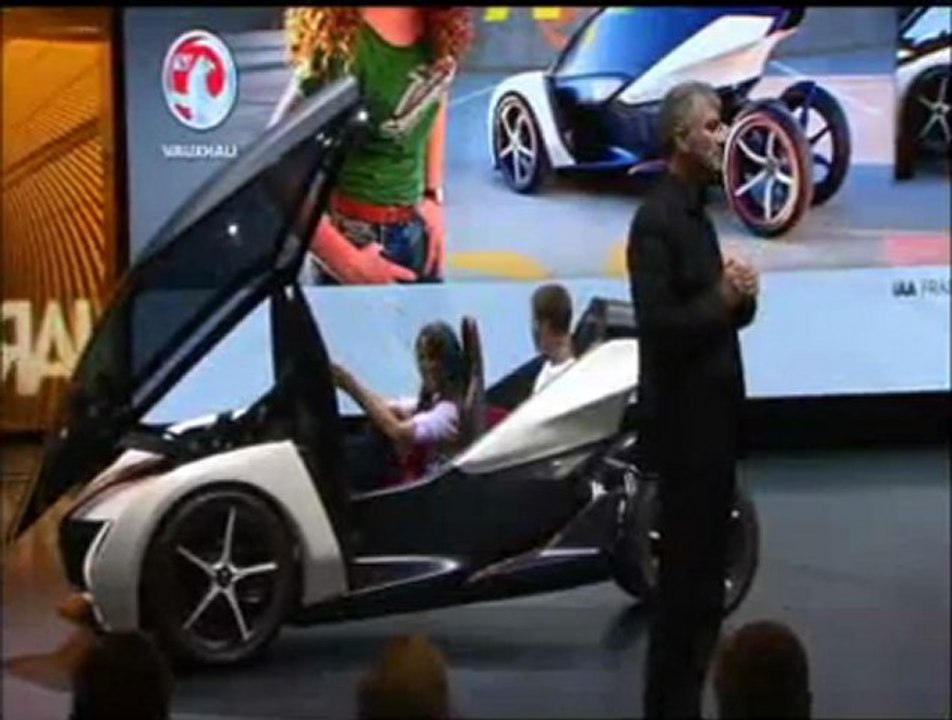 Opel présente à Francfort sa biplace électrique RAK e Concept (2/2)