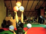 Amazing: She Play the Ballz