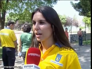 Tres agentes heridos en una reyerta en Madrid