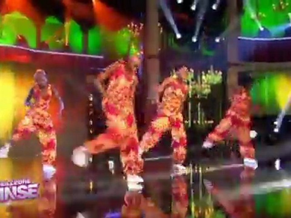 Azaria - Passage libre n°1 / La Meilleure Danse (W9)