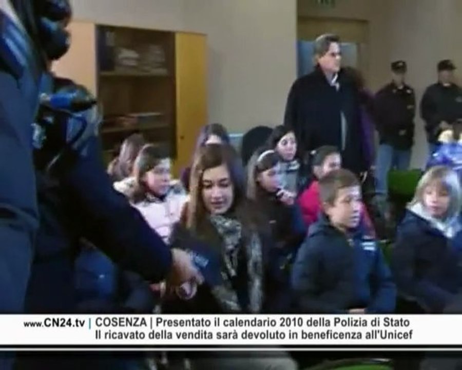 CN24 | COSENZA | Presentato il calendario 2010 della Polizia di Stato