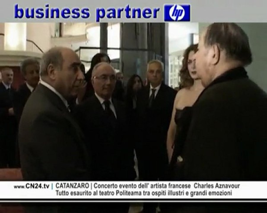CN24 | CATANZARO | Concerto evento dell' artista francese  Charles Aznavour